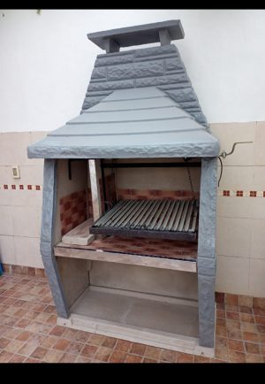 Parrilla de 1.25 mt piedra con fogón reforzada color gris perla